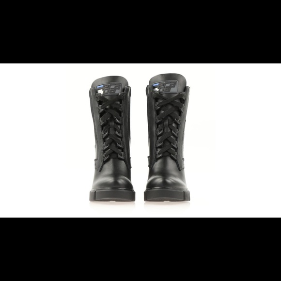 NWT PRADA BLACK LACE UP 110 mm Boots. - Picture 1 of 8